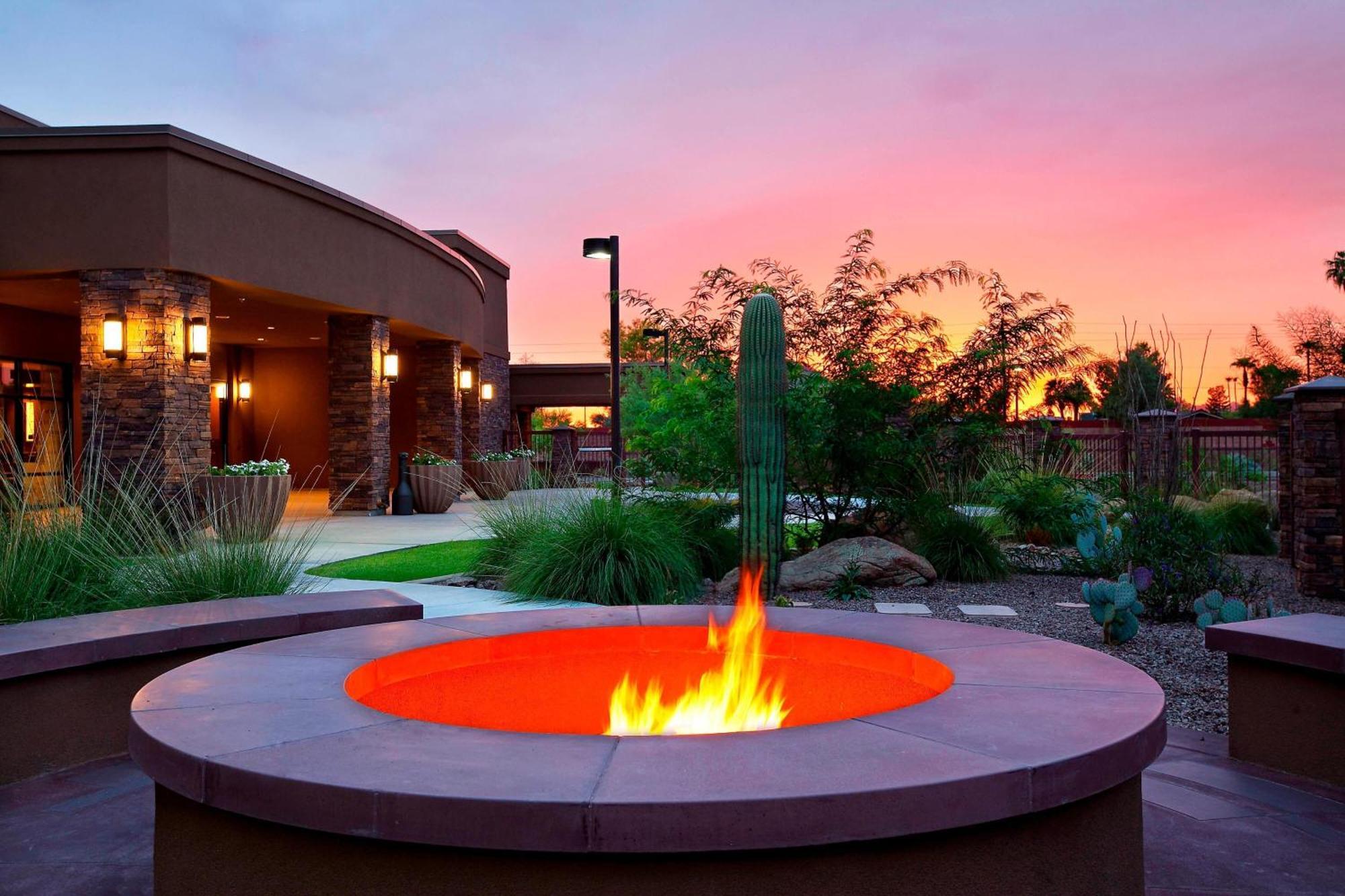 Courtyard By Marriott Scottsdale Salt River Exteriér fotografie